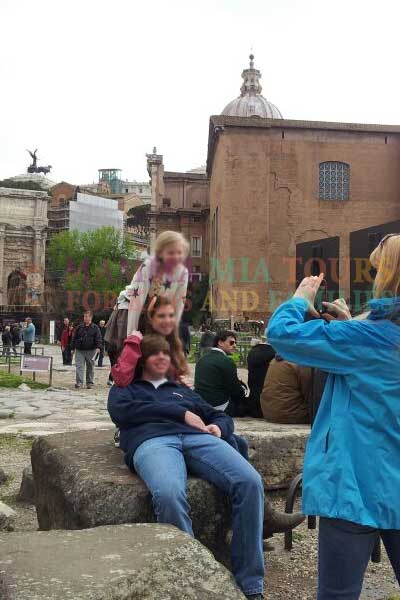 Colosseum & Forum Tourfor Kids Pic 2