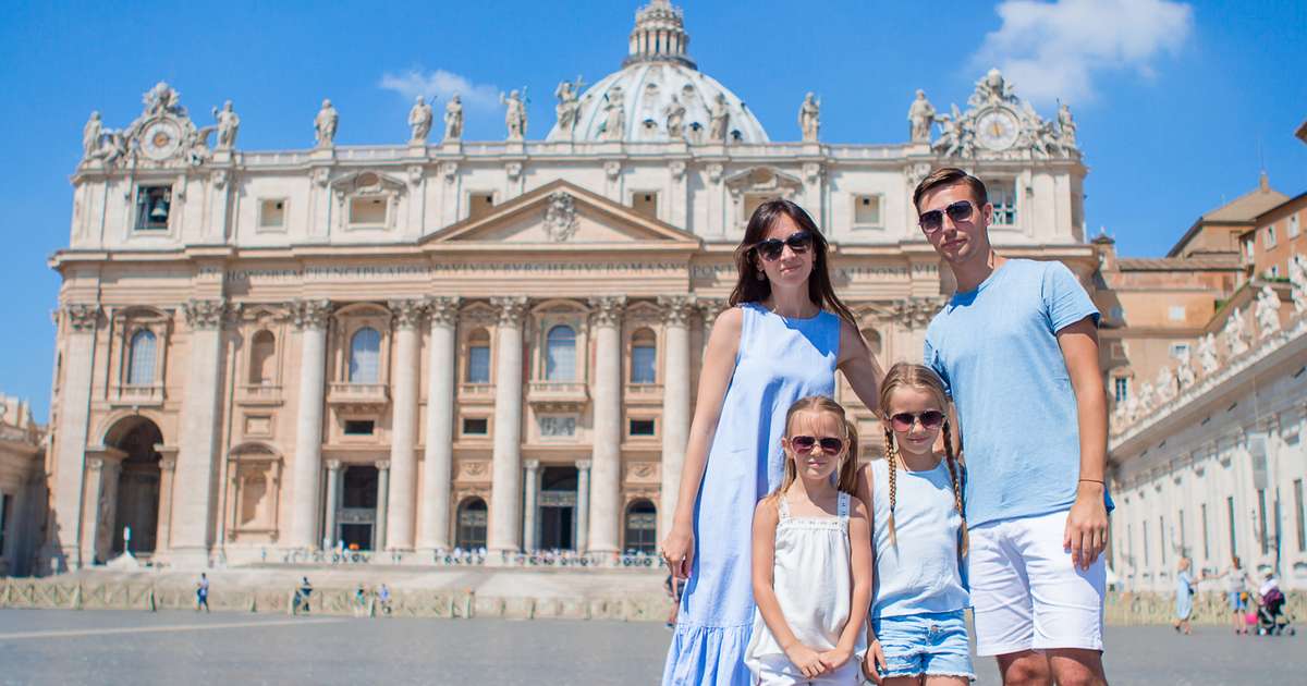 Mamma Mia Tours with Top Guides