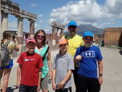 Pompeii Tour for Kids Pic 6